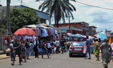 Gabon’da darbe sonrası sınırlar yeniden açıldı