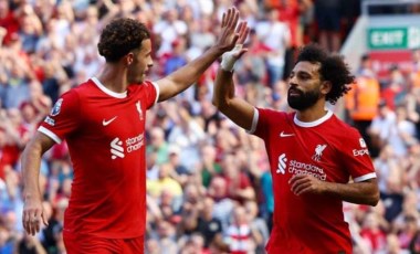 Mohamed Salah yıldızlaştı: Liverpool, Aston Villa engelini rahat geçti!