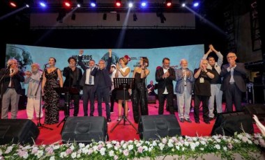 Uluslararası Homeros Festivali, Behramoğlu ve Livaneli ile başladı