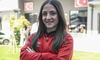 Milli halterci Cansu Bektaş dünya üçüncüsü oldu