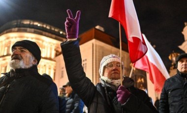 Polonya’da iktidar savaşları: Eski içişleri bakanı ve yardımcısının Cumhurbaşkanlığı Sarayı’nda gözaltına alınması ne anlama geliyor?