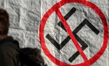 Avustralya'da 'Nazi selamı'na yasak