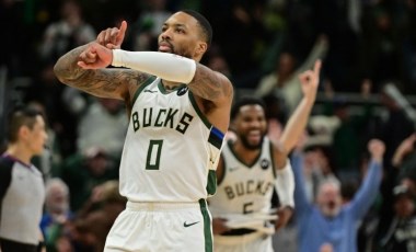 NBA'de Damian Lillard'ın son saniye basketi Milwaukee Bucks'ı galibiyete taşıdı!