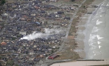 Tsunaminin hasarı ortaya çıktı