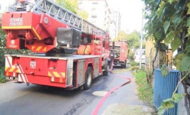 Gaziantep'te yangın çıkan binada mahsur kalan 12 kişi kurtarıldı