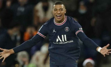 PSG'den Mbappe'ye yıllık 100 milyon euro!