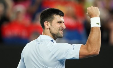 Novak Djokovic, Avustralya Açık'ta zorlanmadan çeyrek finale çıktı!