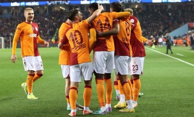 Trabzon'da Zaha fırtınası: Galatasaray zorlu deplasmanda farklı kazandı Trabzonspor 1-5 Galatasaray