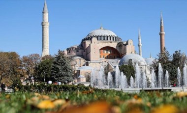 Tartışmalar sürüyor: Ayasofya’da indirim de yok