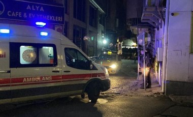 Gece kulübünde silahlı çatışma: 2’si polis 5 yaralı