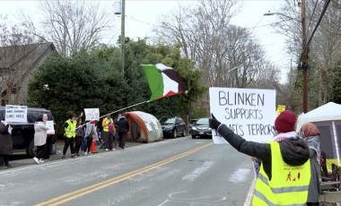 Blinken'ın evi önünde protesto: 'Gazze'de ateşkes'