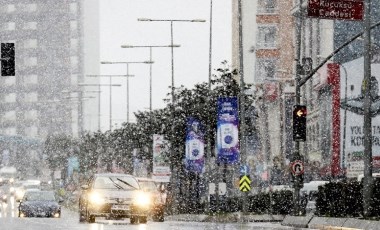 İstanbul'un bazı ilçelerinde kar yağışı etkili oldu