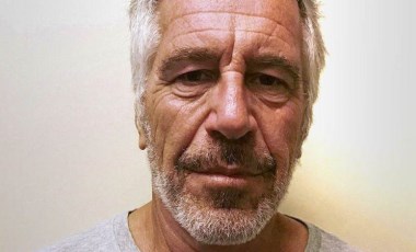 Jeffrey Epstein davasıyla ilişkili yüzden fazla kişinin ismi açıklanacak