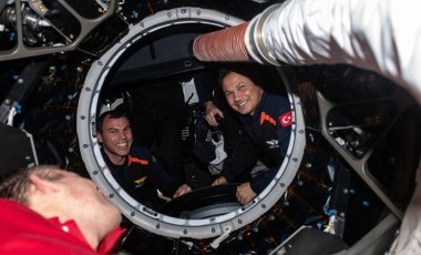 Astronot Alper Gezeravcı, uzaya çaltı ağacından yapılma nazarlık götürdü