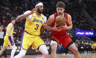 NBA'de Alperen Şengün'den 31 sayı: Houston Rockets, Los Angeles Lakers'a acımadı!