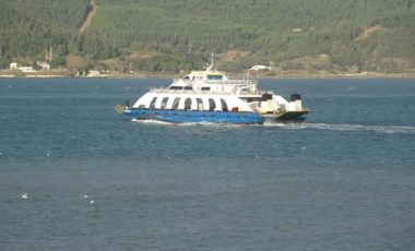 Çanakkale'de yarınki Gökçeada ve Bozcaada feribot seferleri iptal edildi