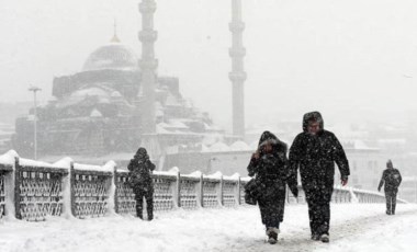 İstanbullular dikkat! AKOM tarih verip uyardı, lapa lapa kar yolda