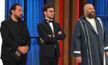 MasterChef All Star'ın dördüncüsü belli oldu: Bir gecede iki kaşık atıldı!