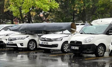 Araç sahibi hasar tespitine itiraz etti: 'Otoparkta aracımın üzerine yakıt tankı düşmesi benim suçum mu?'