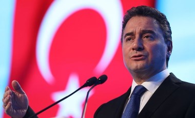 Ali Babacan ekonomiyi değerlendirdi: Hâlâ uçurumun kenarındayız