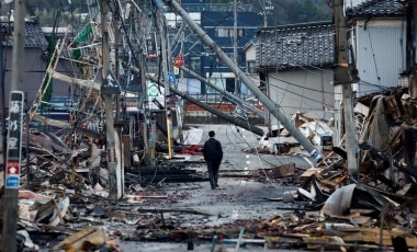 Japonya'daki depremlerde ölü sayısı 200'e yaklaştı