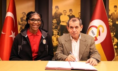 ABD'li pivot Teaira McCowan, Galatasaray'a imzayı attı!