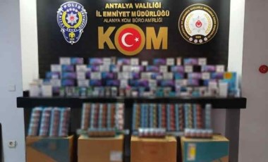 Antalya’da kaçak sigara operasyonu: 3 tutuklama