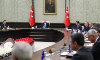 Erdoğan sinyal vermişti: Kabine değişikliği için hangi bakanların ismi geçiyor?