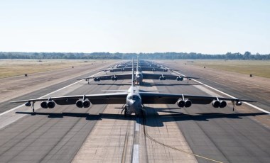 NATO, Batı Avrupa'da nükleer tatbikata başladı