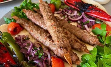 MasterChef Adana kebap nasıl yapılır? Püf noktalarıyla enfes Adana kebap tarifi...