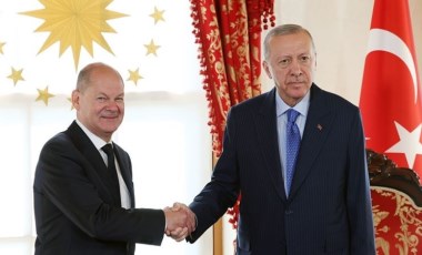 Erdoğan, Almanya Başbakanı Olaf Scholz’u kabul etti