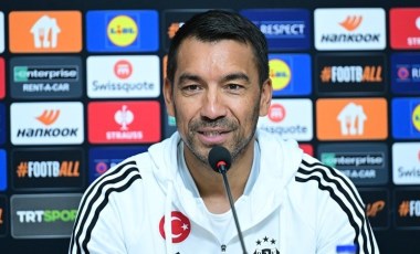 Giovanni van Bronckhorst'tan TFF'ye fikstür tepkisi: Kumarhane örneği verdi!