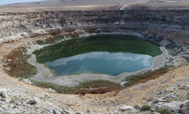 Konya'daki Timraş Obruk Gölü bu yıl da kurudu