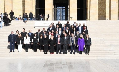 İç Anadolu Sanayici ve İşadamları Dernekleri Federasyonu Anıtkabir'i ziyaret etti