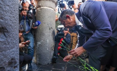 Özgür Özel, öldürüldüğü yerde Tahir Elçi'yi andı: 'Cinayet tüm yönleriyle ortaya çıkarılana kadar...'