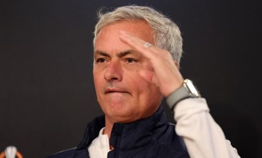 Jose Mourinho'dan spor yorumcularına gönderme: 'Gazeteleri okuyacağım, haberleri takip edeceğim'