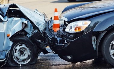 Ordu'da otomobiller kafa kafaya çarpıştı; 1 ölü, 3 yaralı