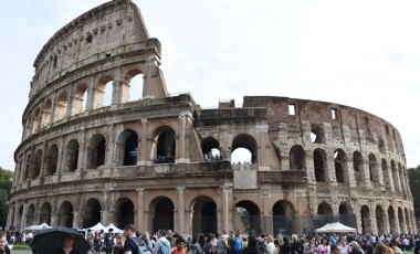 Roma'nın simge yapısı Kolezyum'da 'Göbeklitepe' sergisi açıldı