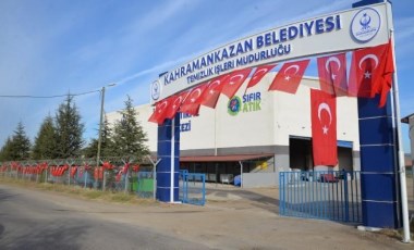 Terör saldırısı gerçekleştirilen Kahramankazan, bayraklarla donatıldı