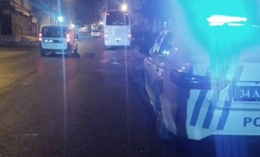 İstanbul'da silahlı bıçaklı ’laf atma’ kavgası: 2 yaralı