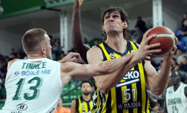 Fenerbahçe Beko deplasmanda güldü: 4'te 4 yaptı!