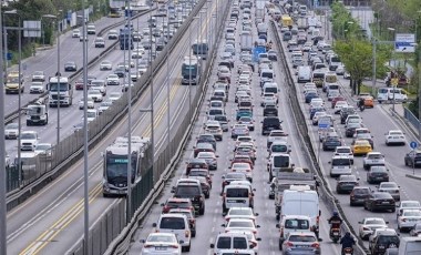 İstanbul'da trafik yoğunluğu yüzde 70'in üzerine çıktı