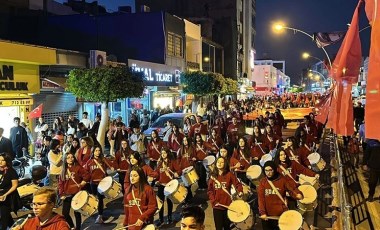 29 Ekim Cumhuriyet Bayramı Hatay'da 'fener alayıyla' kutlandı