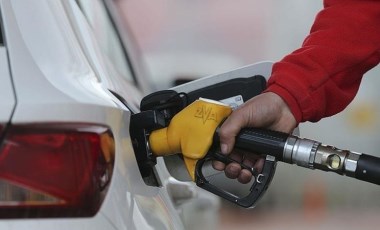 Akaryakıt fiyatlarına indirim beklentisi! Benzin, motorin ve LPG fiyatları ne kadar olacak?