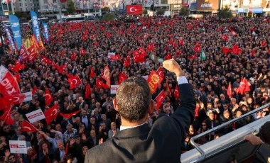 Belediye başkanı tutuklanan Esenyurt’ta siyasi partiler ‘Kayyuma geçit yok’ mitingi yaptı