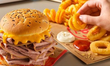 Ünlü hamburger zincirinden 'sağlık' skandalı!