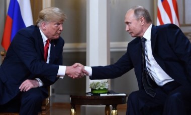 ABD’li gazeteciden Trump-Putin iddiası: 7 kez özel görüşme gerçekleştirdi