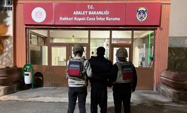 Hakkari’de çocuğa cinsel istismardan 32 yıl hapis cezası bulunan şahıs yakalandı