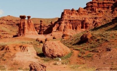 Doğu Anadolu'nun Kapadokya’sı: Mars yüzeyindeymiş hissi uyandırıyor