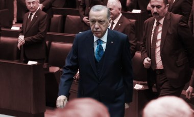 Çok konuşulacak 'Kabine değişikliği' kulisi: Erdoğan işaret etti, gazeteci Sinan Burhan canlı yayında açıkladı